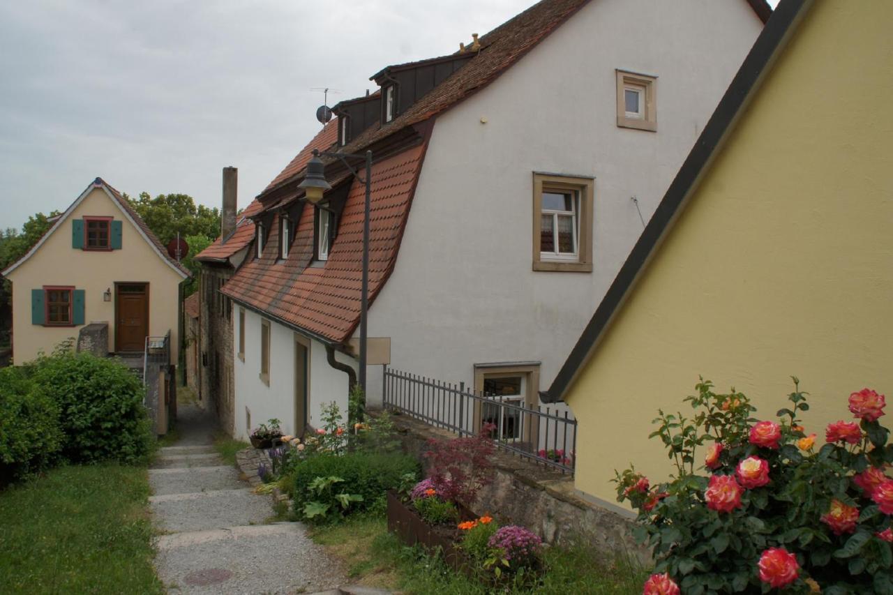 Ferienwohnung An Der Stadtmauer Деттельбах Экстерьер фото